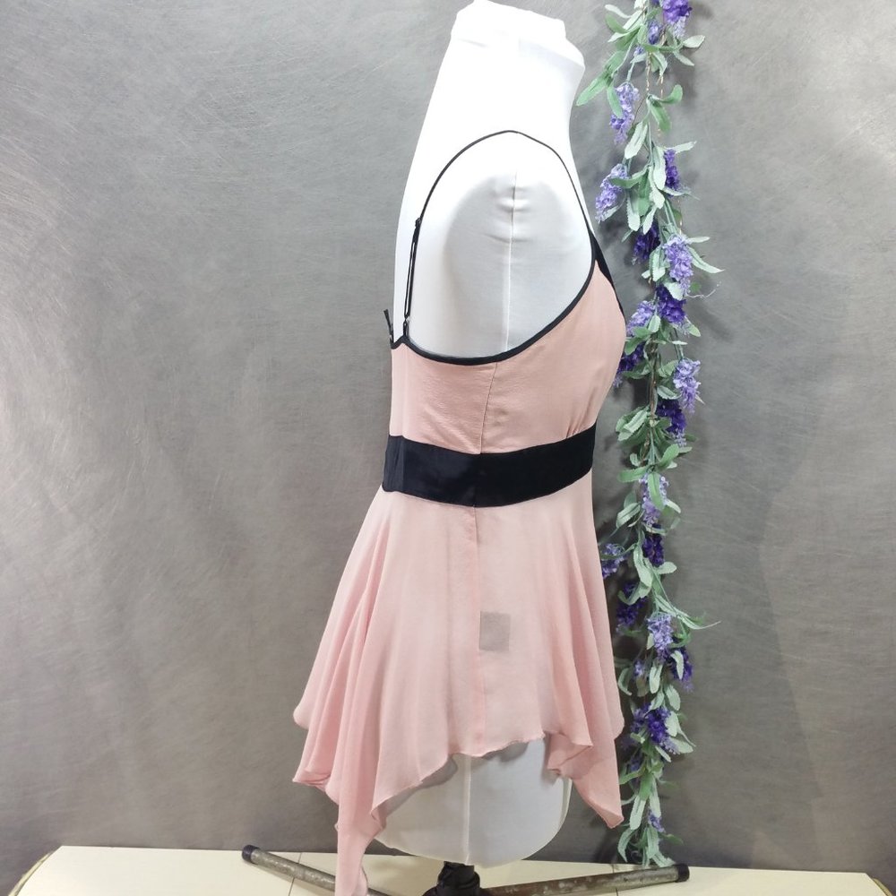 Bebe handkerchief style top SZ S. - Picture 2 of 8